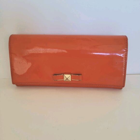 Furla Wallet Large Saffiano Patent Leather Italian Red Bow Envelope Fair - Picture 1 of 9